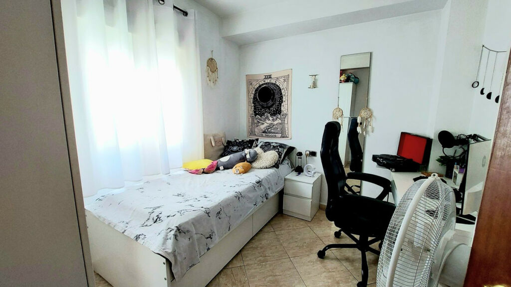 Top Floor Apartment Fuengirola Málaga - image 4