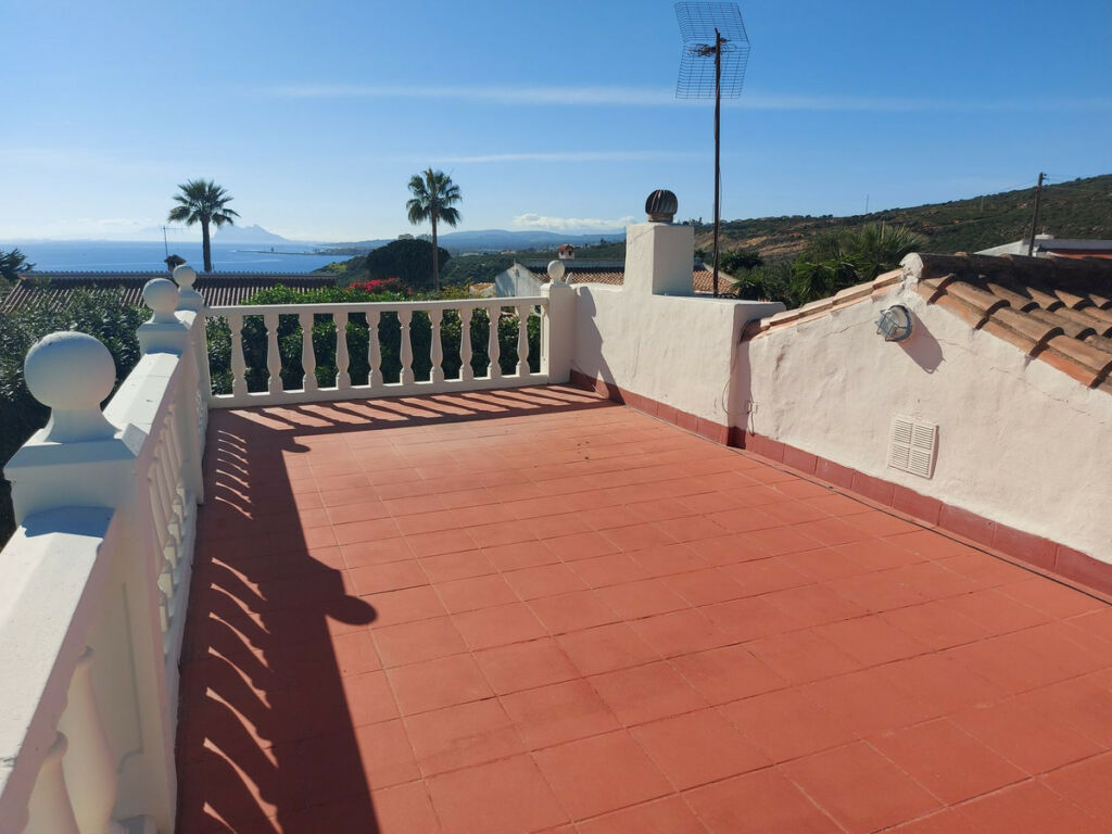 Detached Villa Manilva Málaga - image 4
