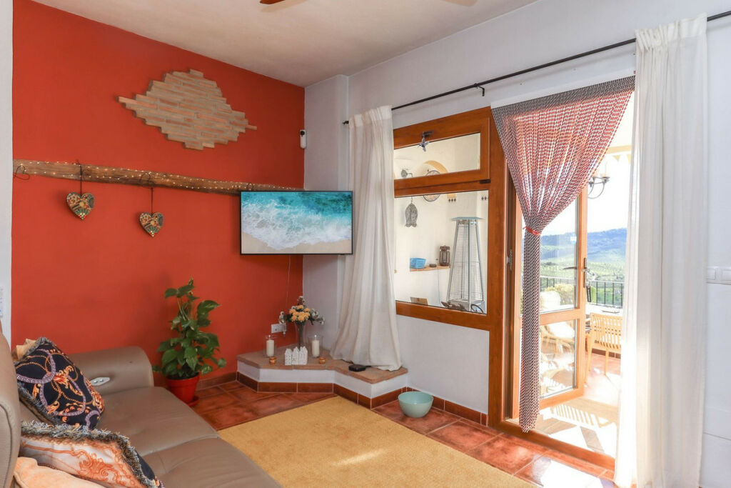 Townhouse Alozaina Málaga - image 6