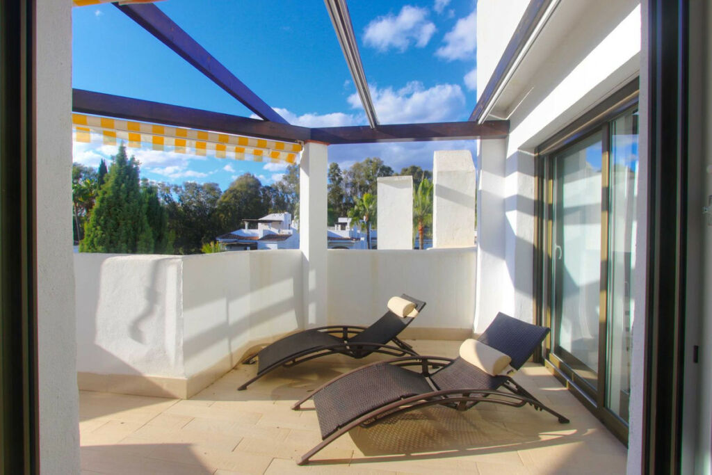 Penthouse Elviria Málaga - image 4