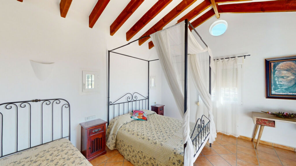 Detached Villa Benajarafe Málaga - image 40