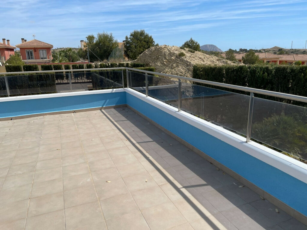Detached Villa Monforte Del Cid Alicante - image 41