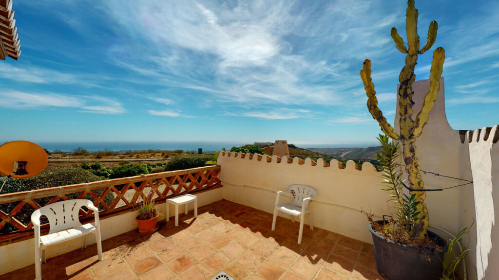 Detached Villa Benajarafe Málaga - image 41