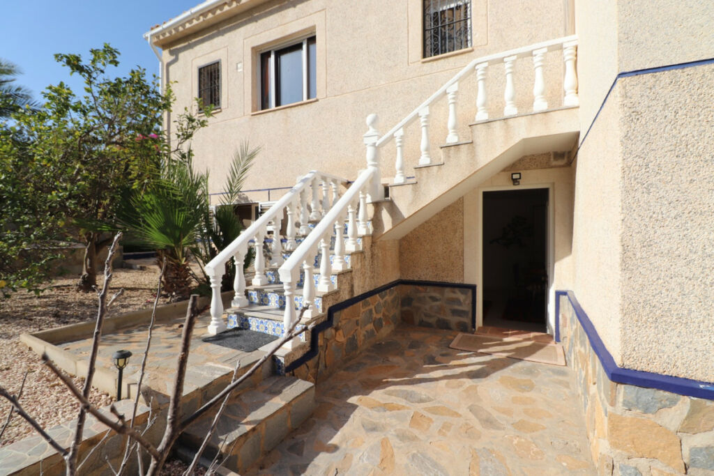 Detached Villa Algorfa Alicante - image 46
