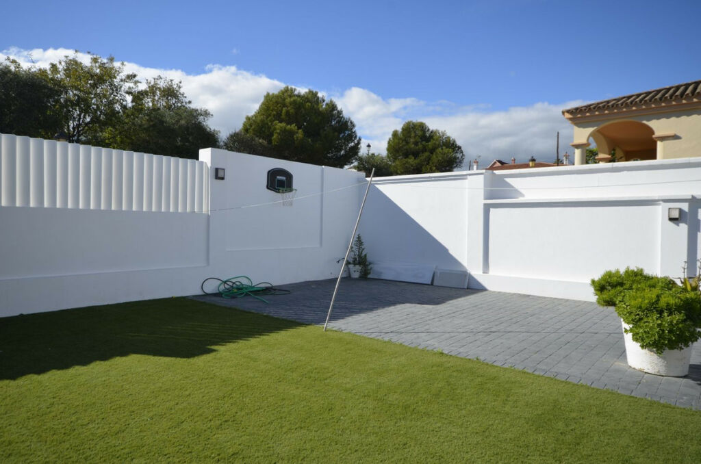 Detached Villa Manilva Málaga - image 42