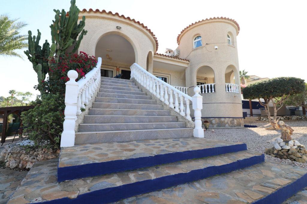 Detached Villa Algorfa Alicante - image 47