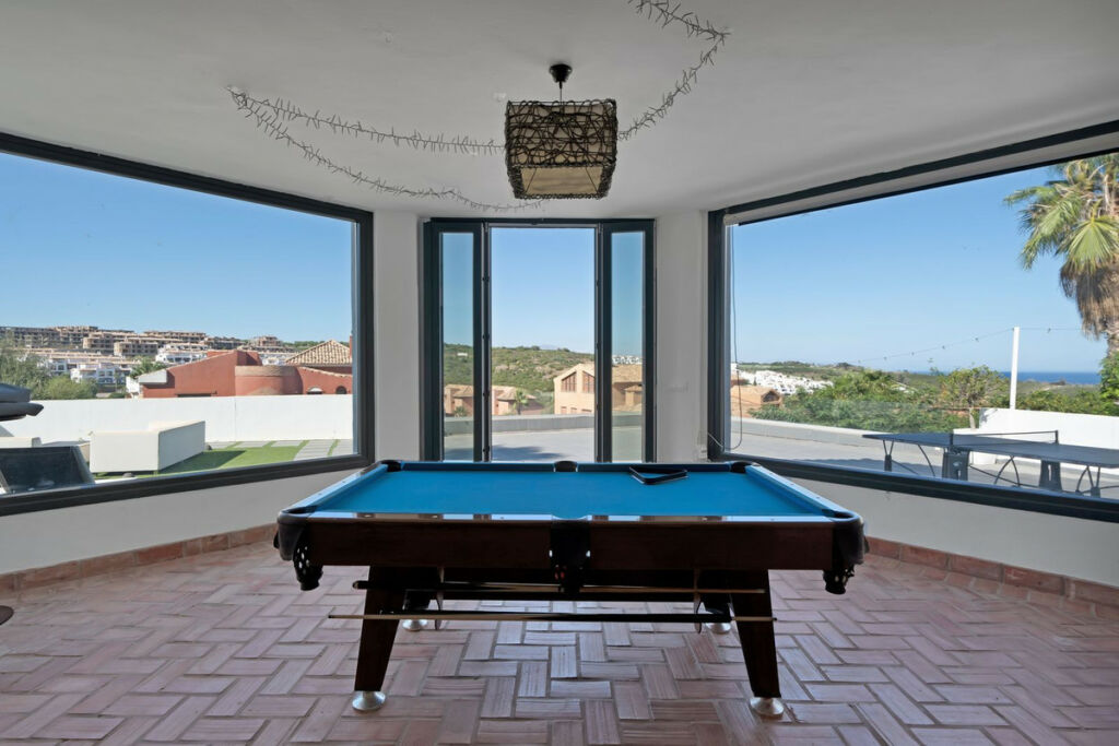 Detached Villa La Línea Cádiz - image 43