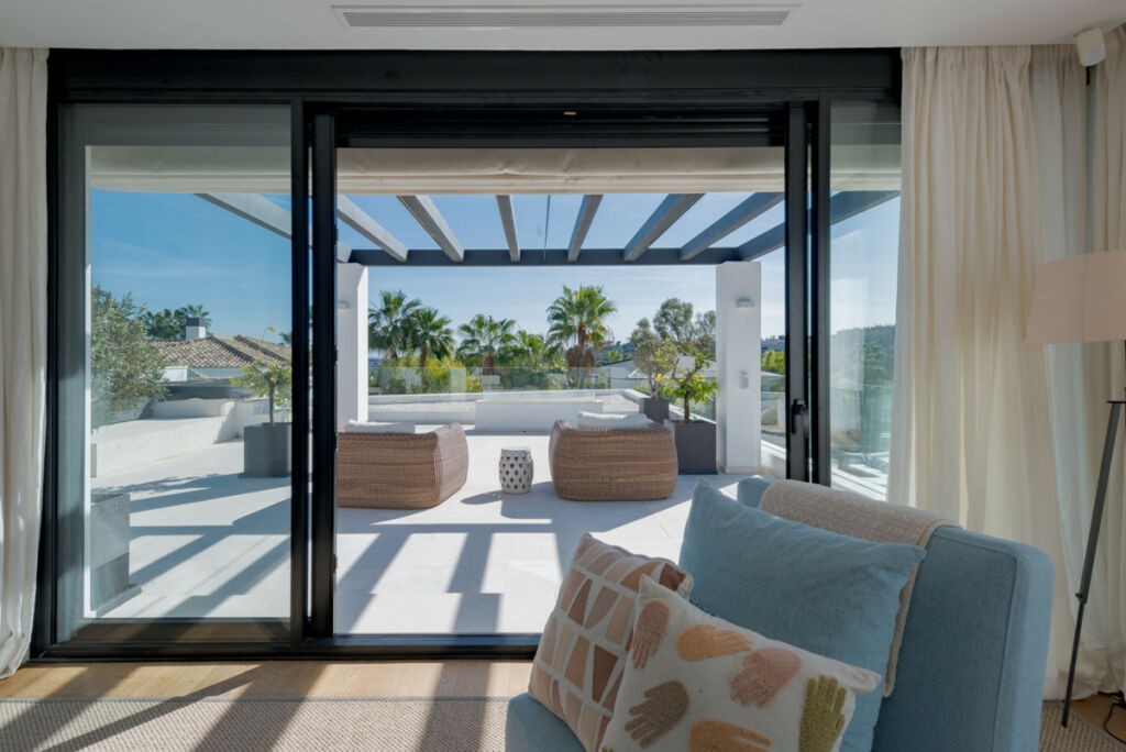 Detached Villa Nueva Andalucía Málaga - image 44