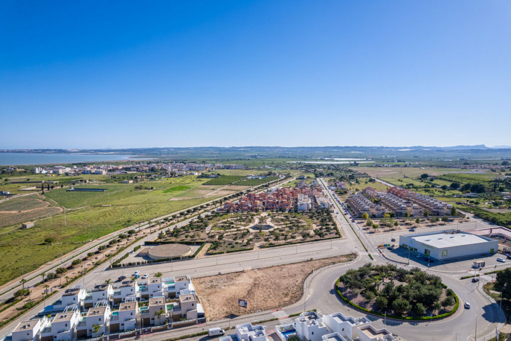 Detached Villa Los Montesinos Alicante - image 45