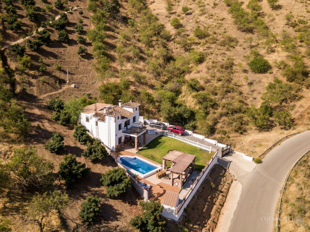 Detached Villa Iznate Málaga - image 46