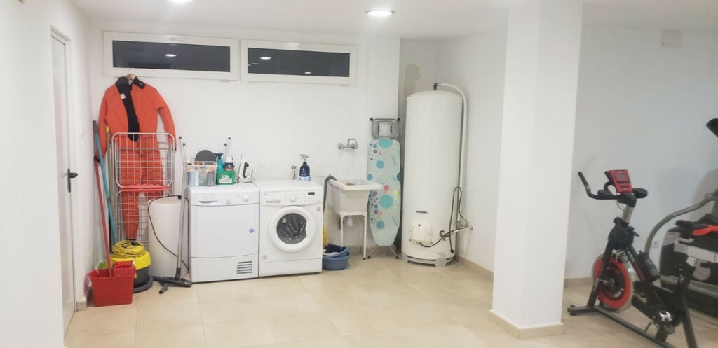 Detached Villa Monforte Del Cid Alicante - image 47