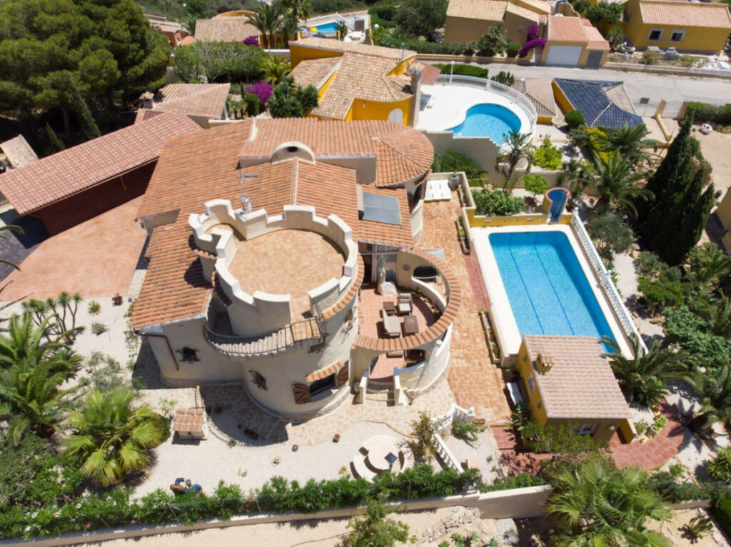 Detached Villa Cumbre del Sol Alicante - image 47