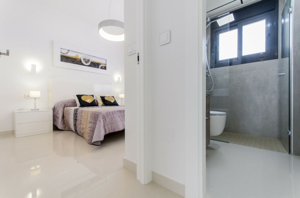 Detached Villa San Miguel de Salinas Alicante - image 48