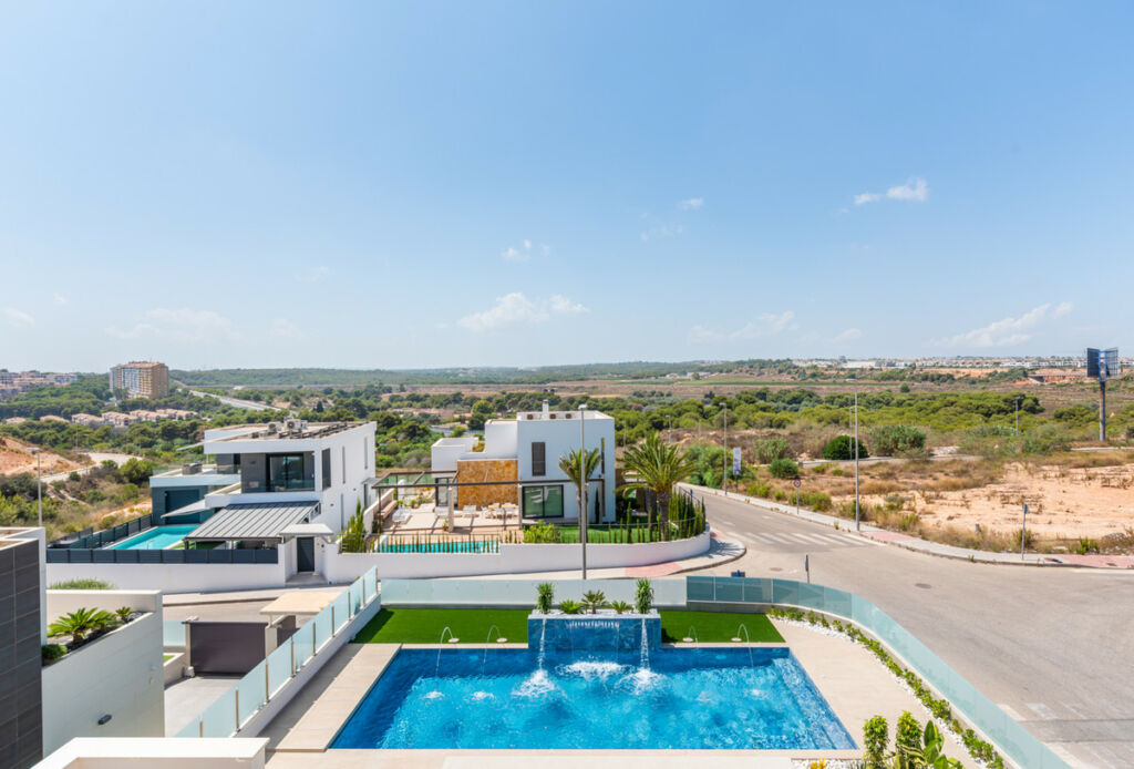 Detached Villa Dehesa de Campoamor Alicante - image 49