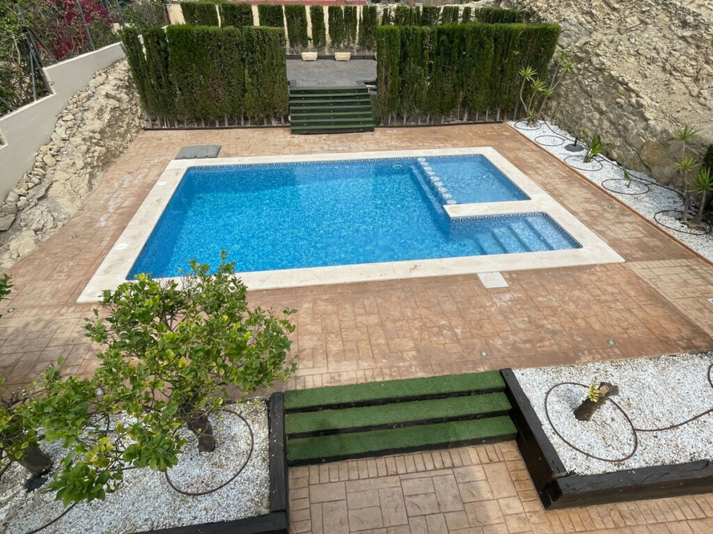 Detached Villa Monforte Del Cid Alicante - image 49