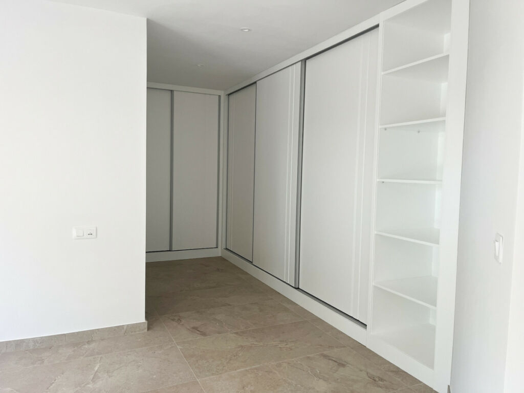 Detached Villa Denia Alicante - image 5