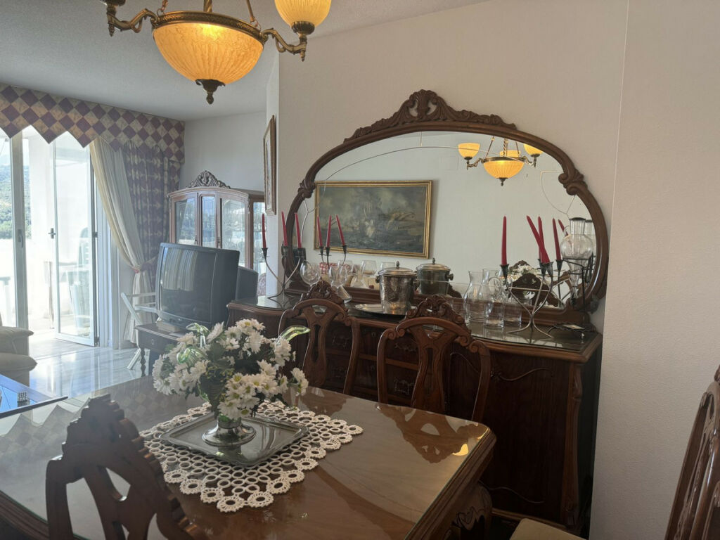 Middle Floor Apartment Las Chapas Málaga - image 5