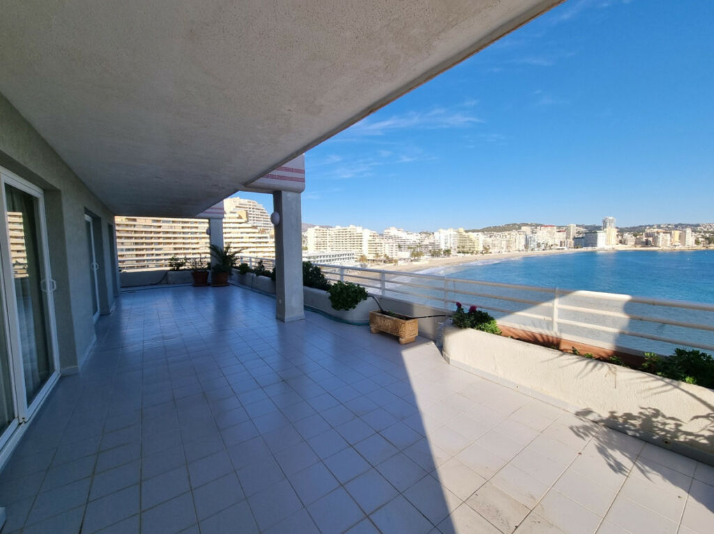 Ground Floor Apartment Calpe Alicante - image 2