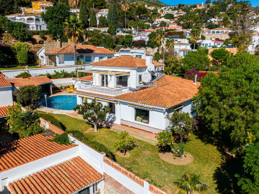 Detached Villa Benalmadena Málaga - image 5