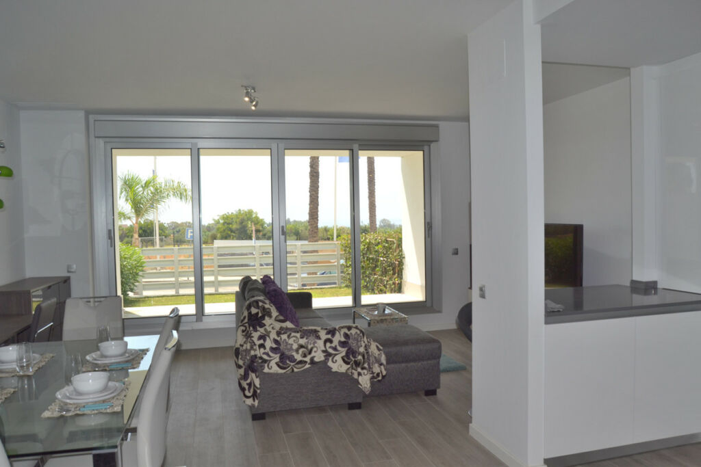 Ground Floor Apartment Estepona Málaga - image 5