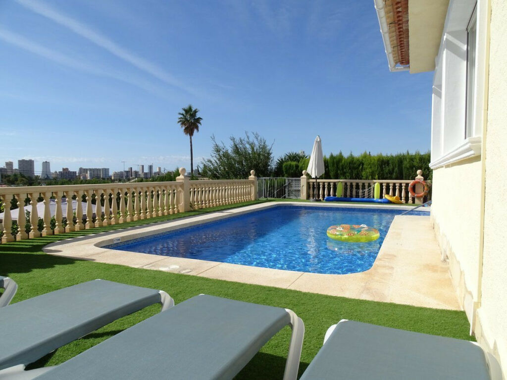Detached Villa Calpe Alicante - image 5