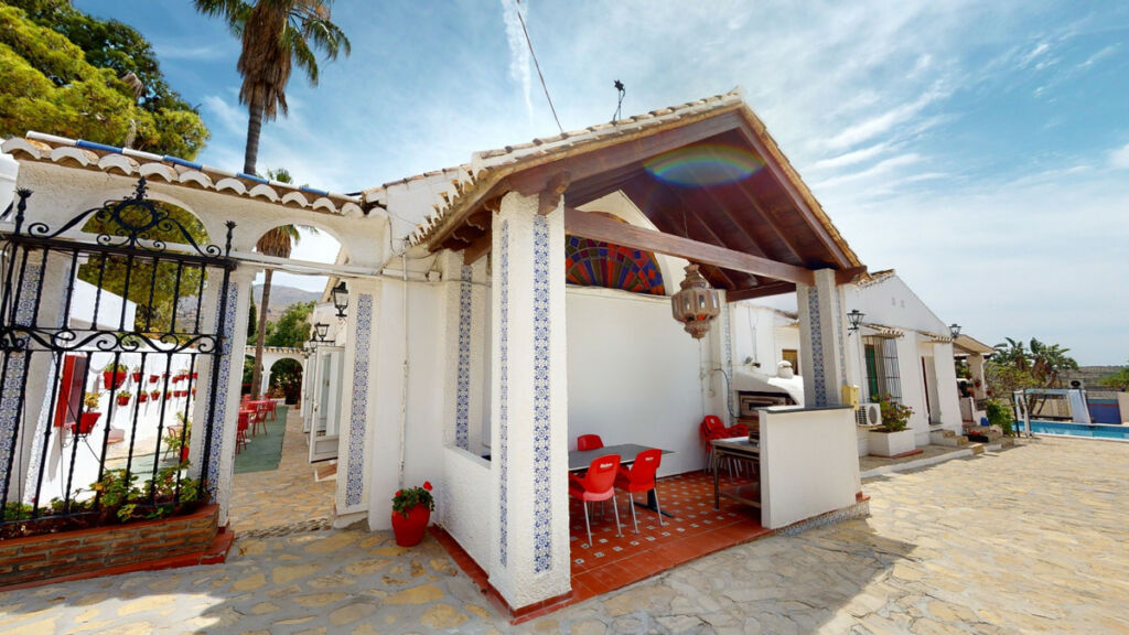 Detached Villa Arenas Málaga - image 5
