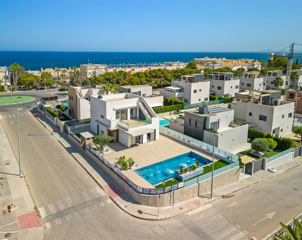 Detached Villa Dehesa de Campoamor Alicante - image 50