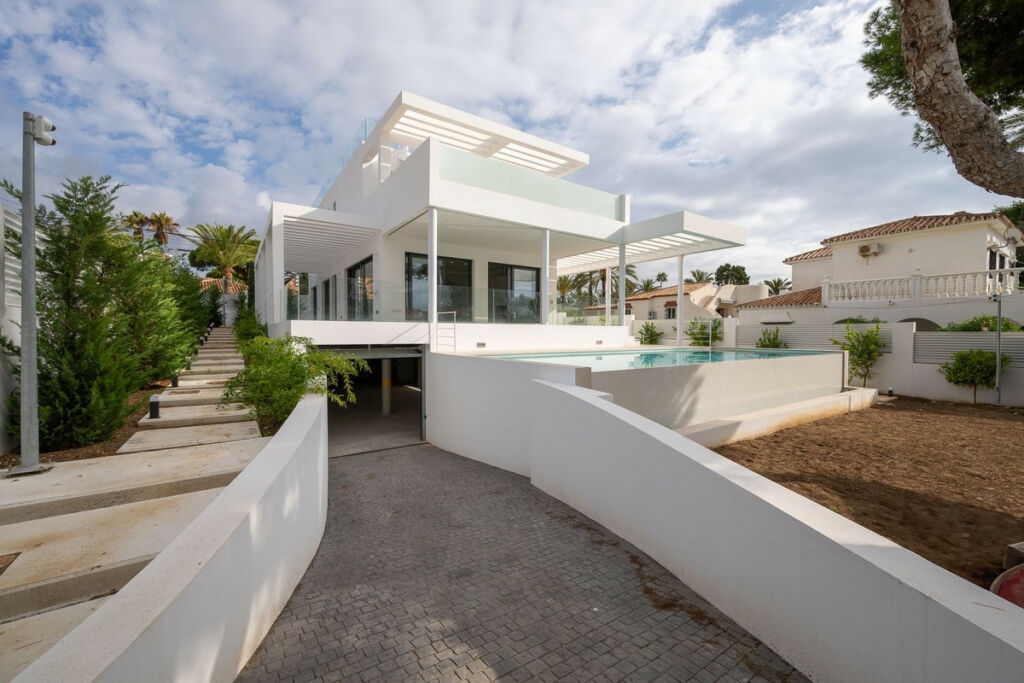 Detached Villa Marbesa Málaga - image 51