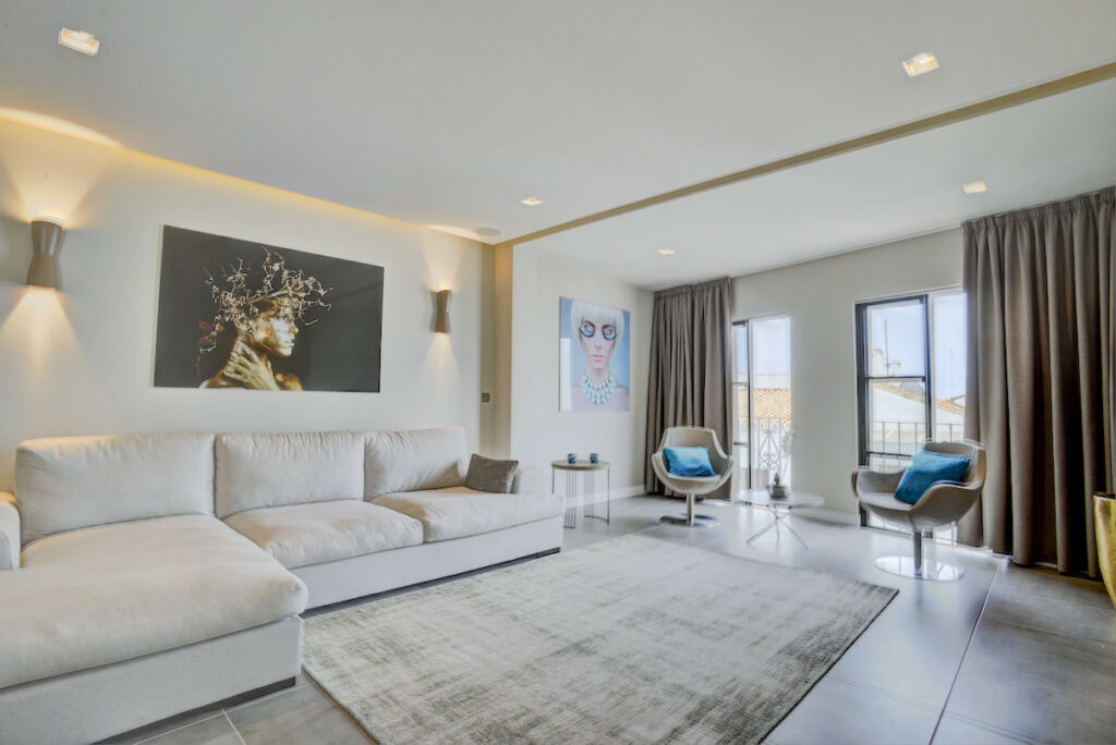 Middle Floor Apartment Puerto Banús Málaga - image 6
