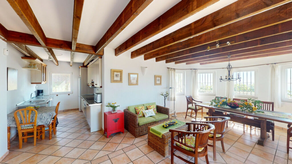 Detached Villa Benajarafe Málaga - image 6