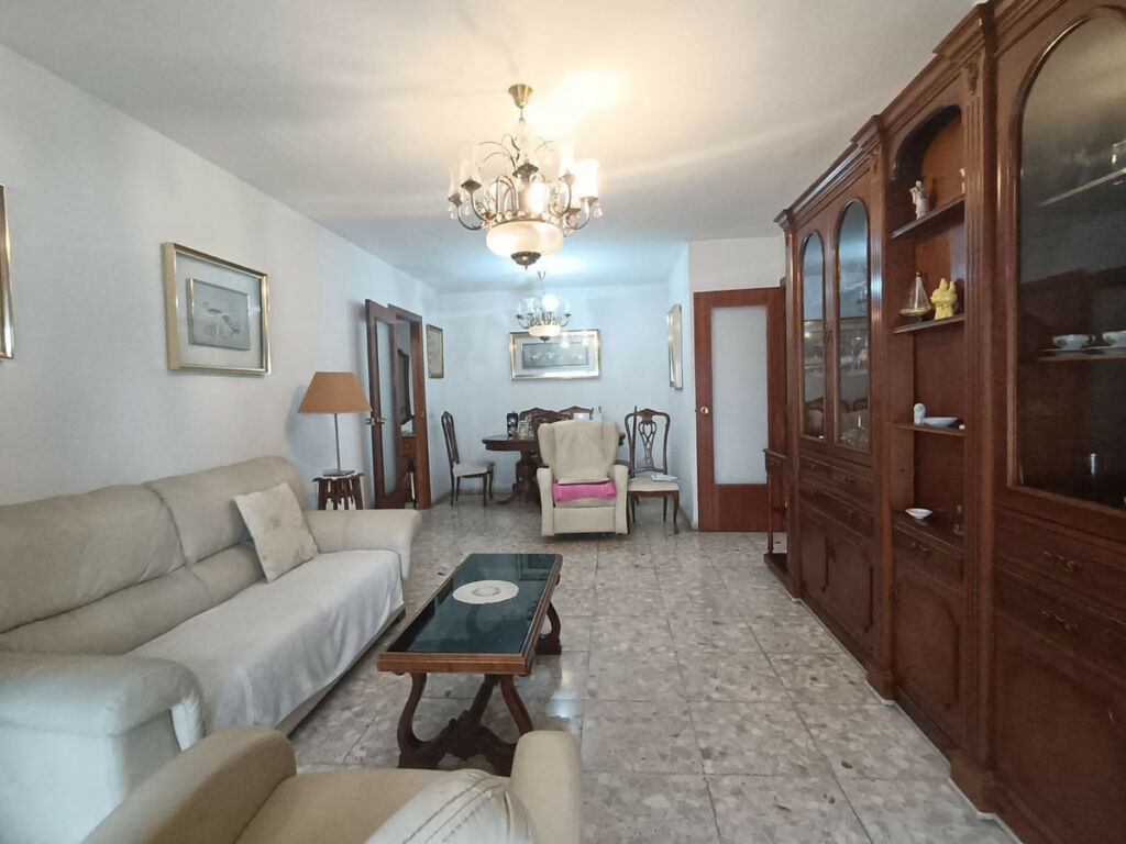 Middle Floor Apartment Marbella Málaga - image 6