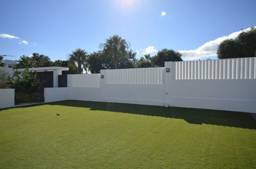 Detached Villa Manilva Málaga - image 6
