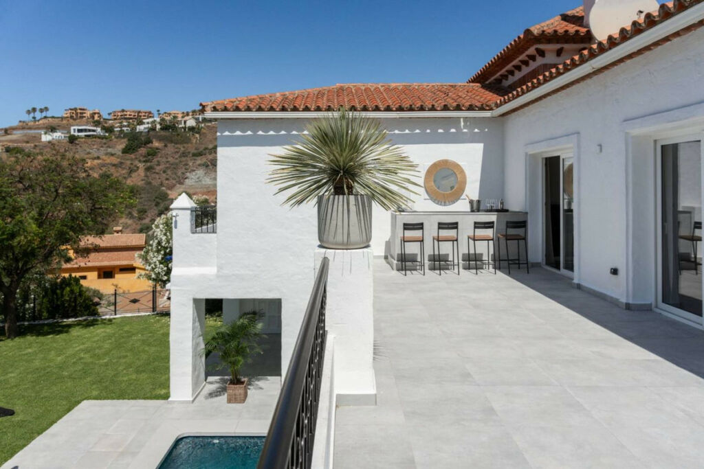 Detached Villa Benahavís Málaga - image 62