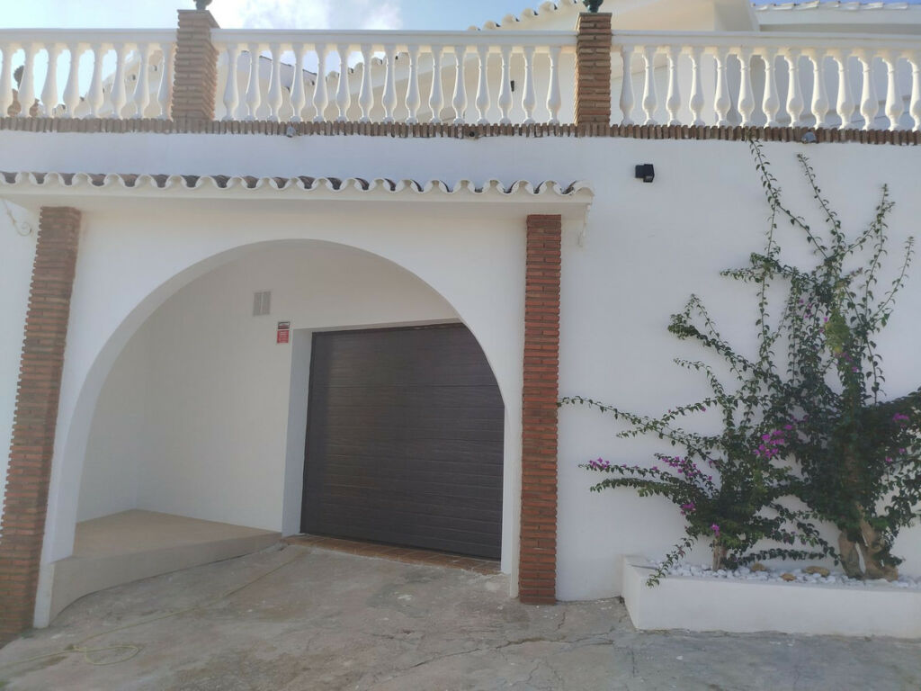 Detached Villa Cerros del Aguila Málaga - image 65