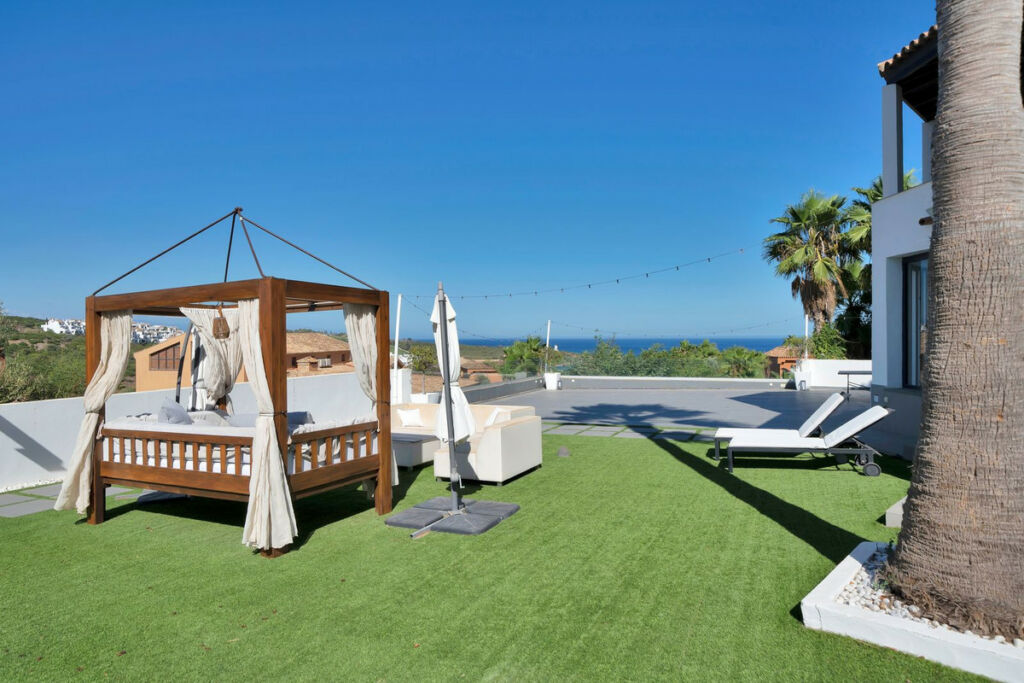 Detached Villa La Línea Cádiz - image 65