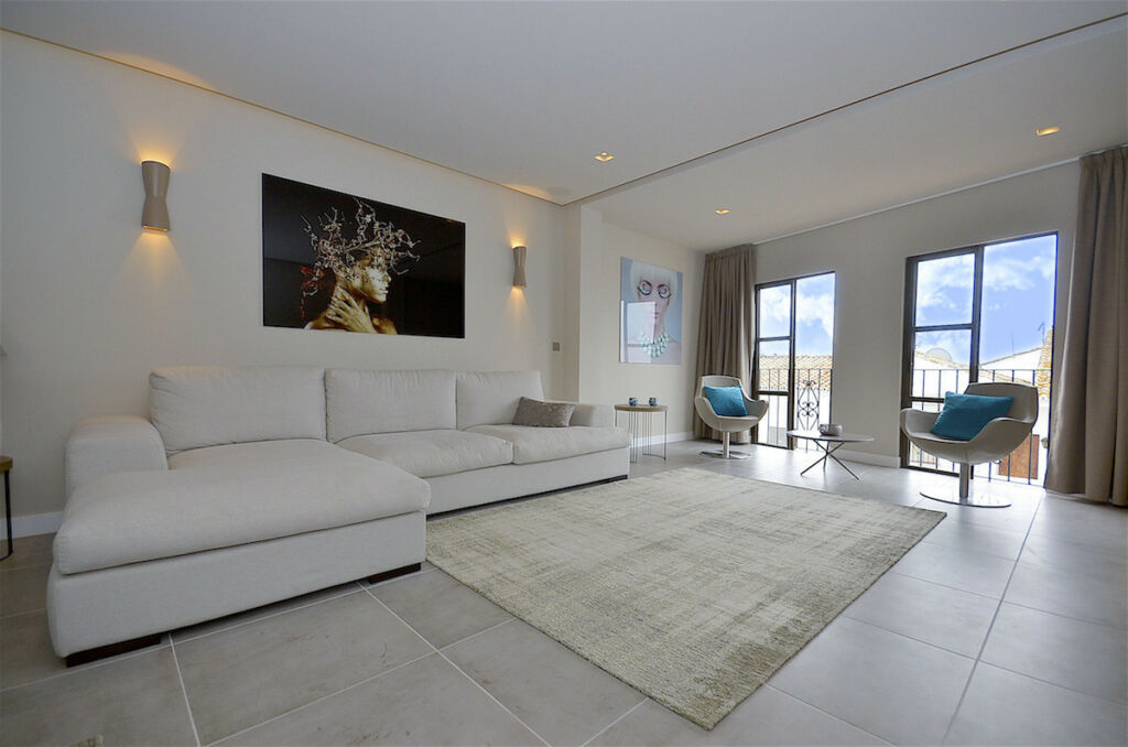 Middle Floor Apartment Puerto Banús Málaga - image 7