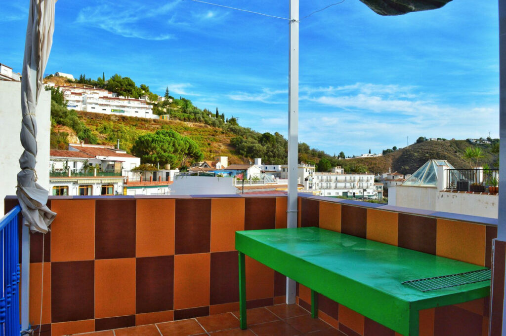 Townhouse Cómpeta Málaga - image 7