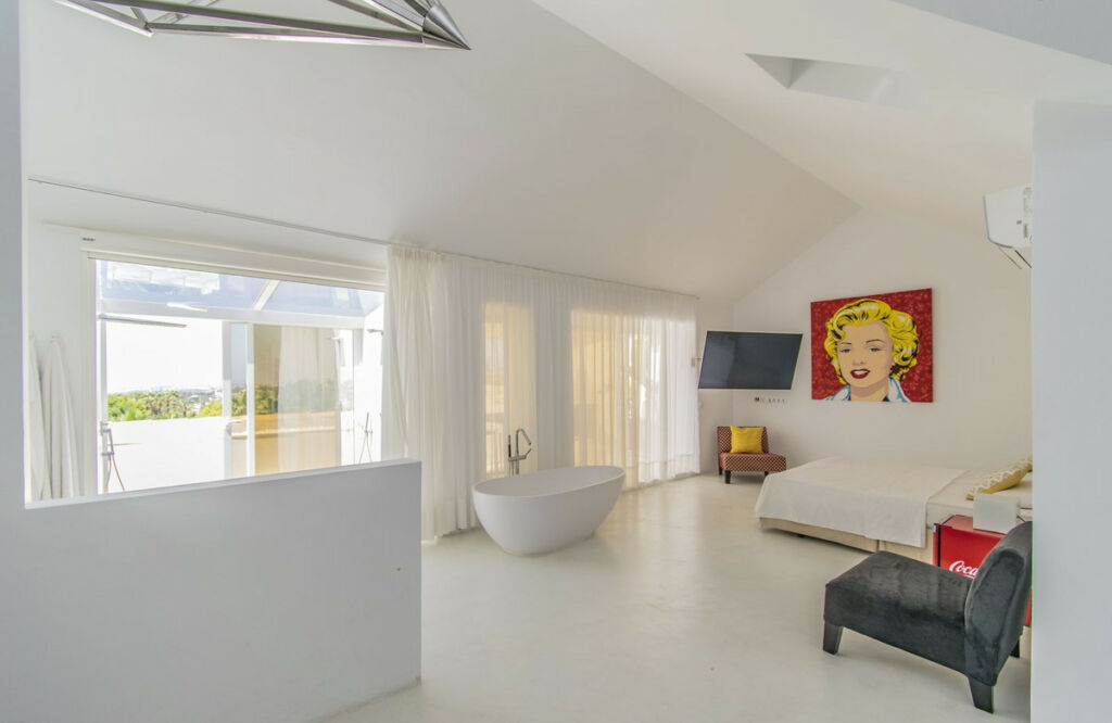 Penthouse Nagüeles Málaga - image 7