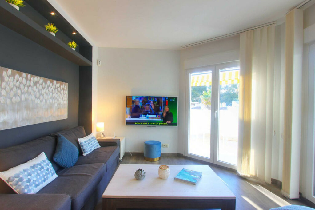 Penthouse Elviria Málaga - image 7