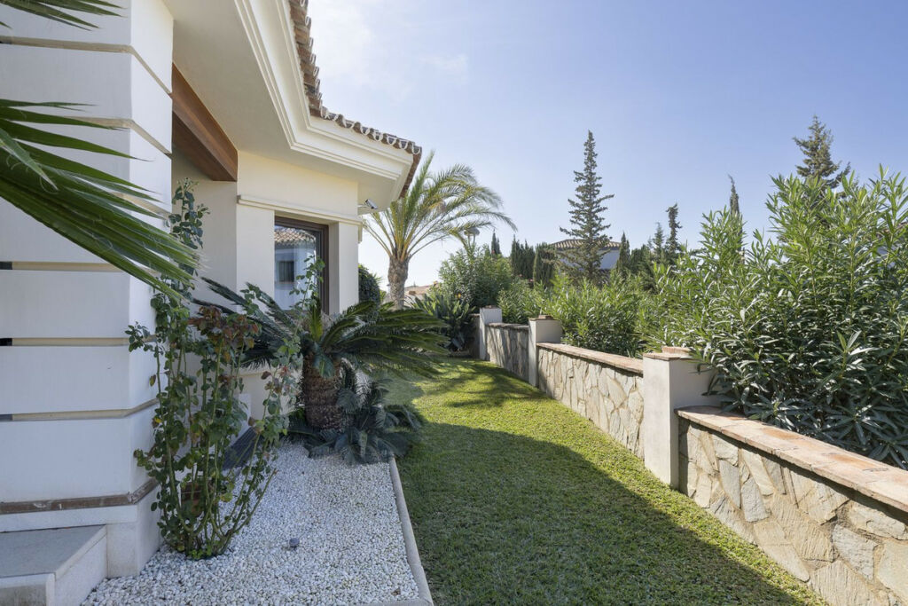 Detached Villa Mijas Golf Málaga - image 73