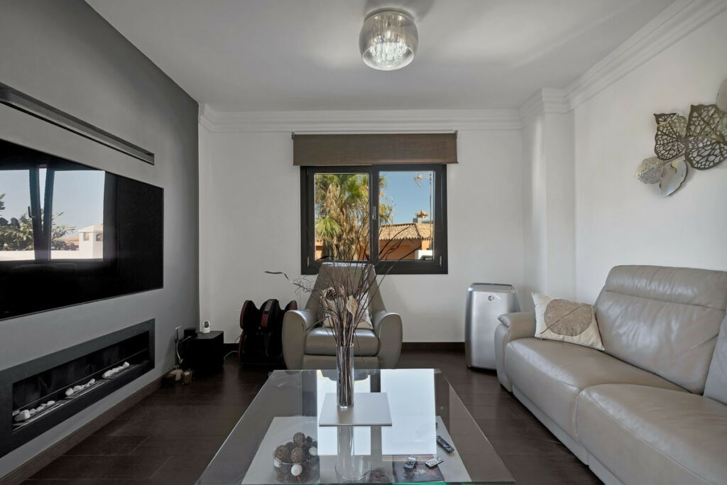Detached Villa La Línea Cádiz - image 74