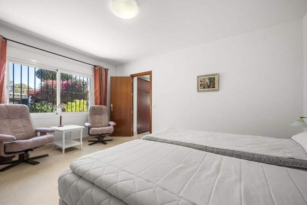 Detached Villa Benalmadena Málaga - image 79