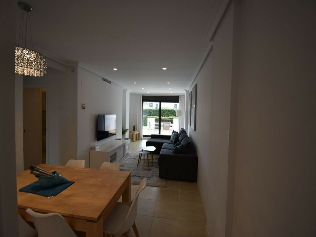 Ground Floor Apartment Estepona Málaga - image 8
