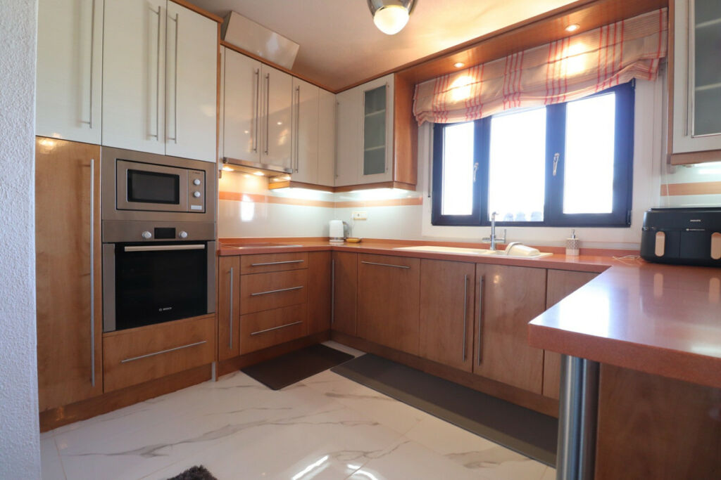 Detached Villa Algorfa Alicante - image 12
