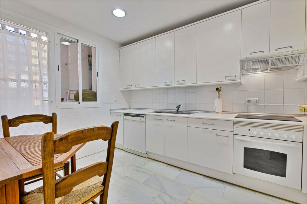Townhouse San Pedro de Alcántara Málaga - image 8
