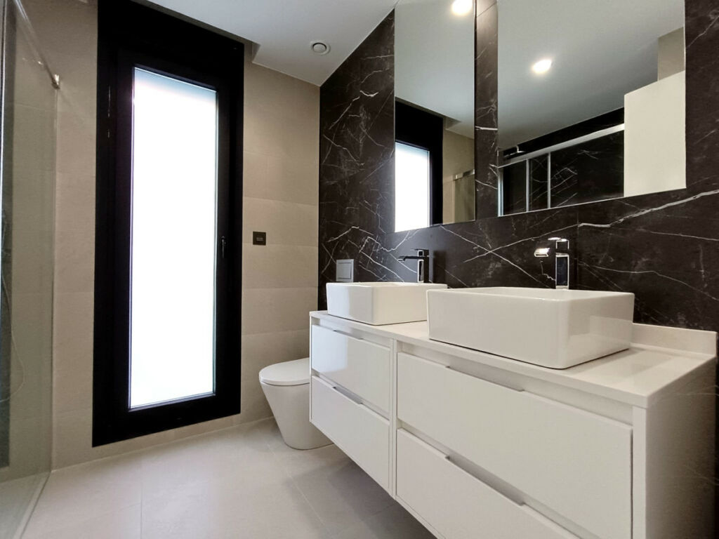 Semi-Detached House Benijofar Alicante - image 8
