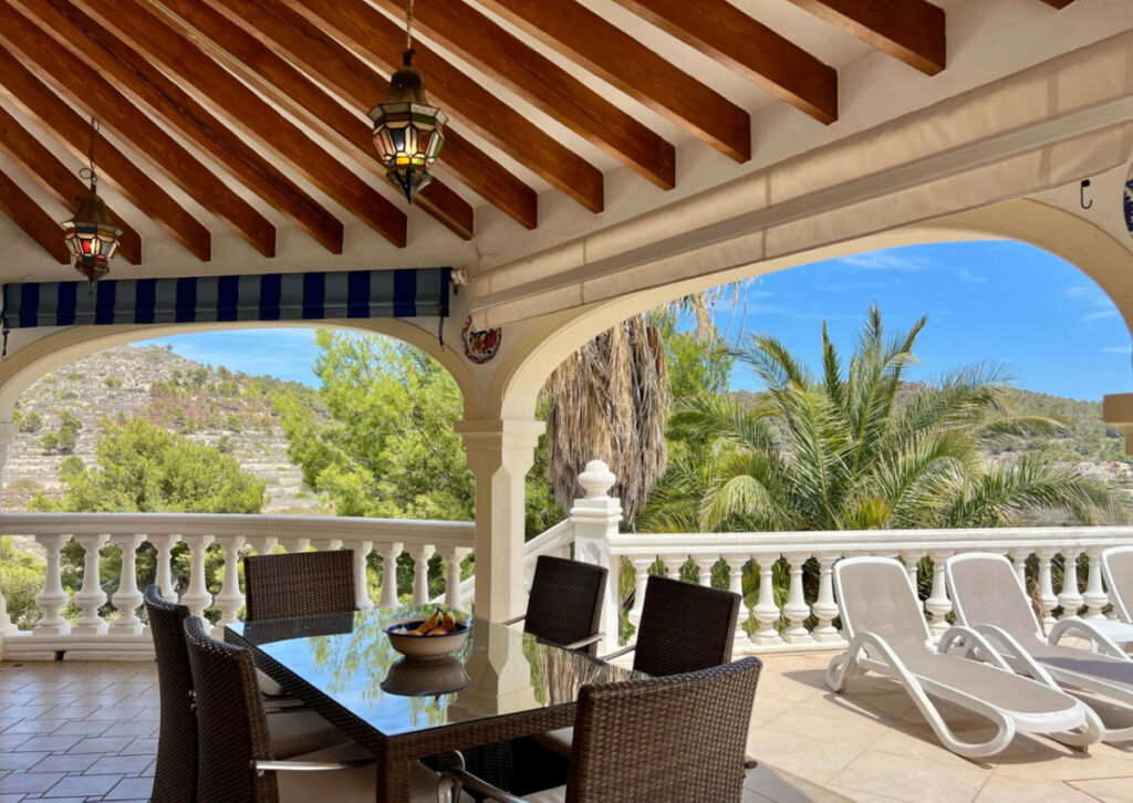 Detached Villa Calpe Alicante - image 8