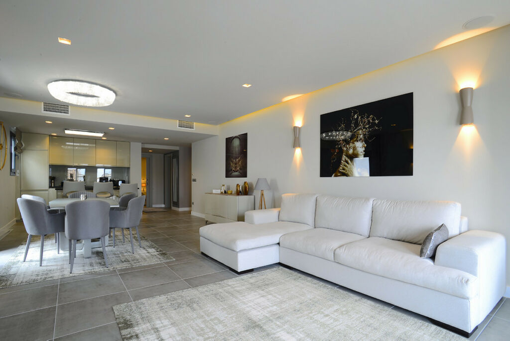 Middle Floor Apartment Puerto Banús Málaga - image 8