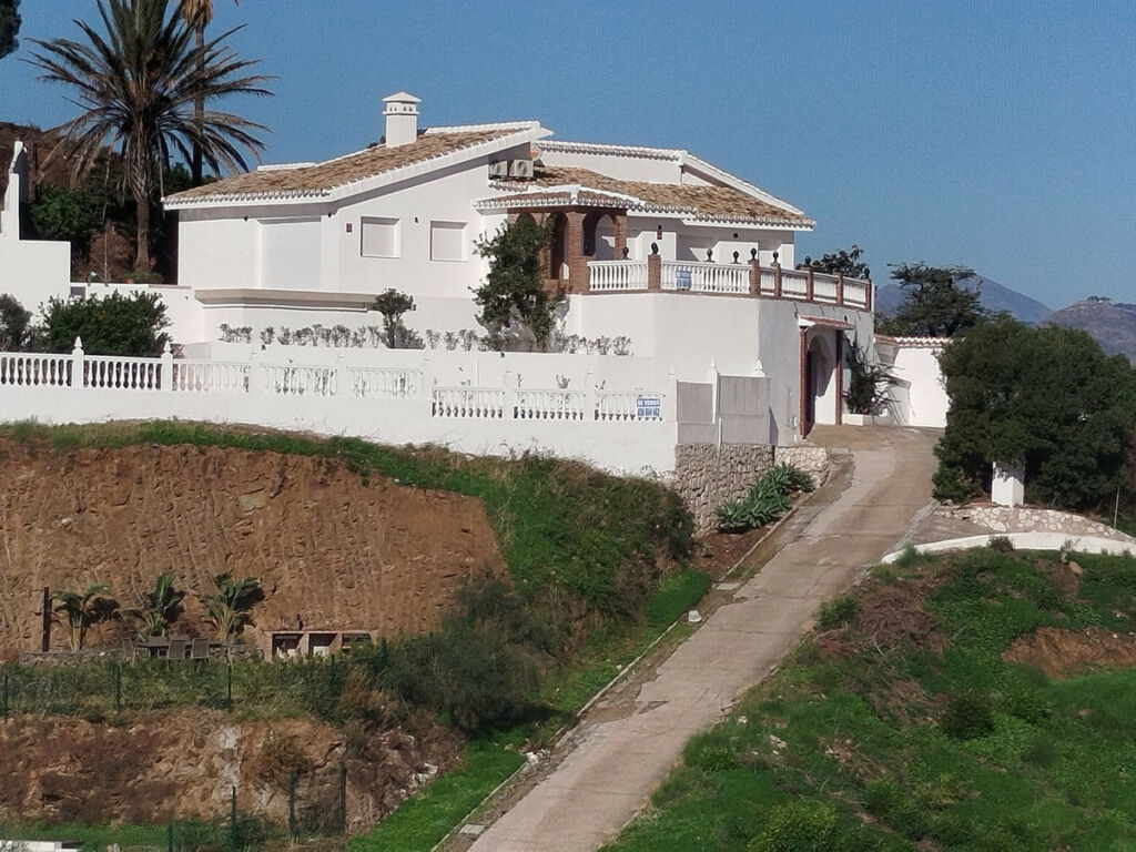 Detached Villa Cerros del Aguila Málaga - image 80
