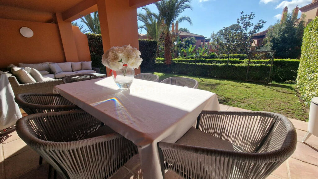 Ground Floor Apartment Atalaya Málaga - image 9